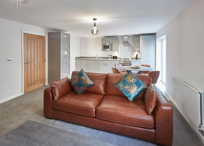 Host & Stay - Bagdale Rise