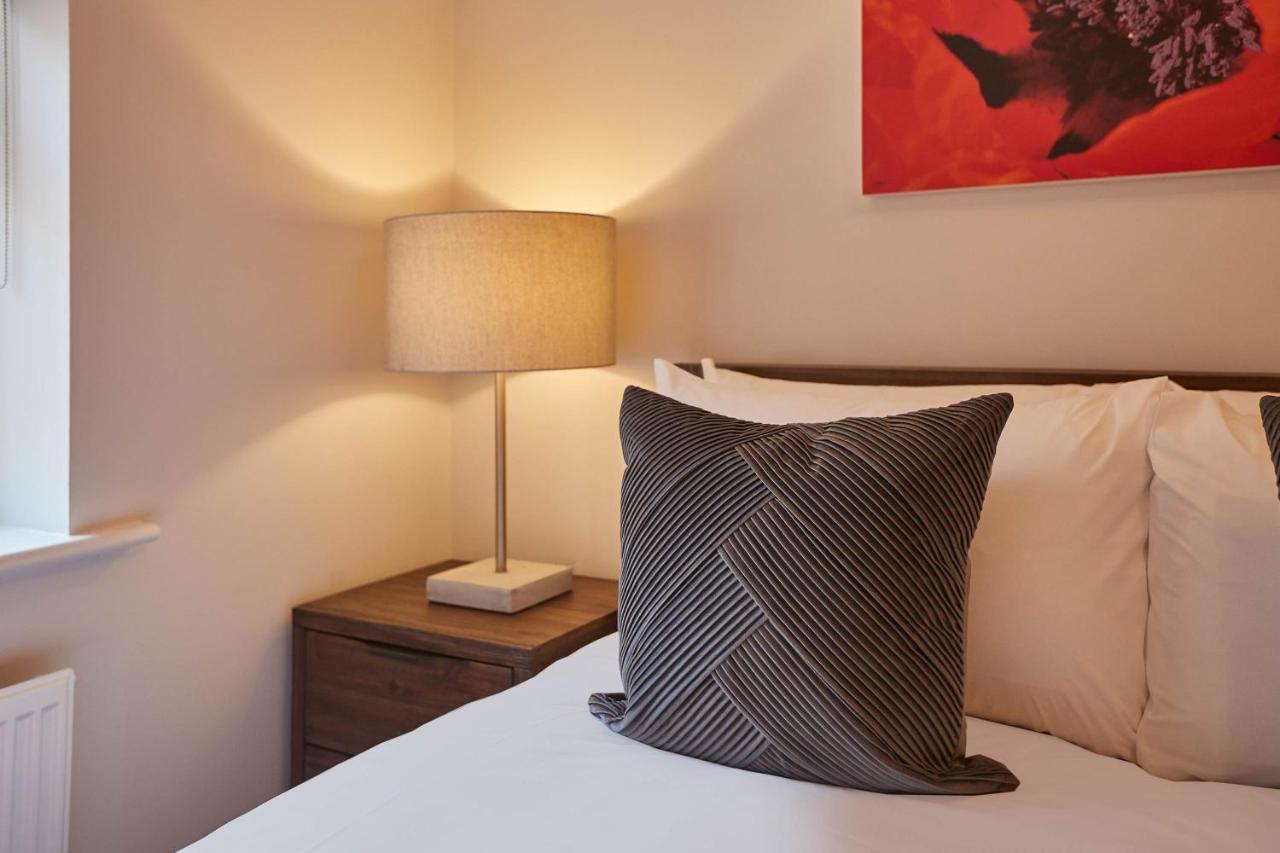 Host & - Bagdale Rise Apartment *